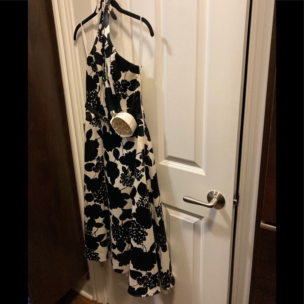 Never Worn - image 1